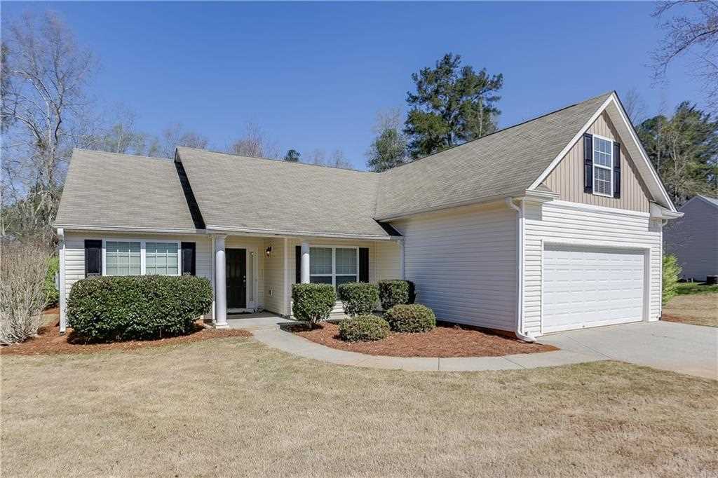 823 Kenwood Ln