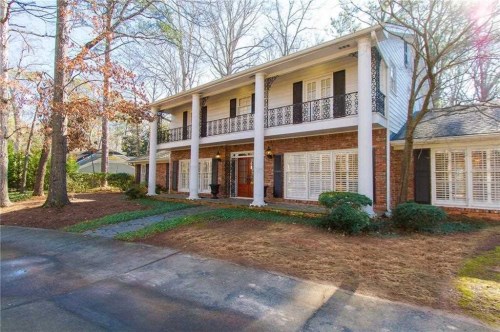 1190 W Paces Ferry Rd NW