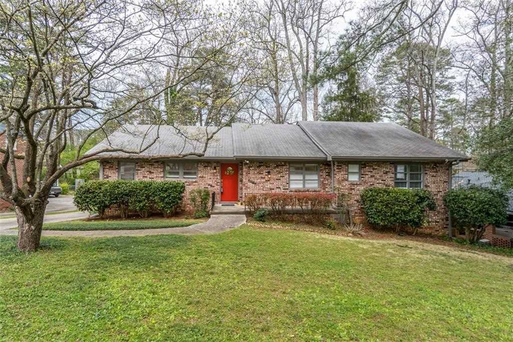 2210 Tanglewood Rd
