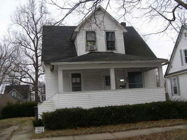 1706 Lane Ave