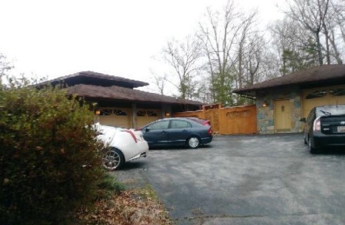 10904 New England Drive
