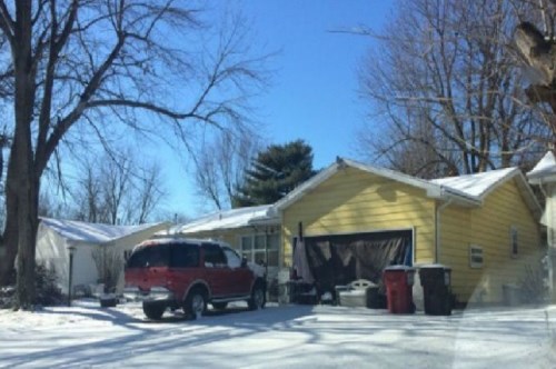 2461 S Nettleton Ave