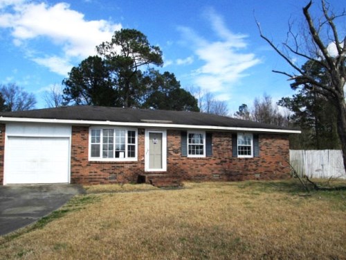 100 Walnut Dr