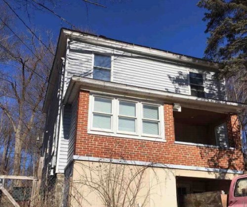 109 Hillcrest Ave