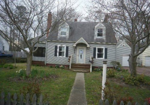 7 Howard Ct