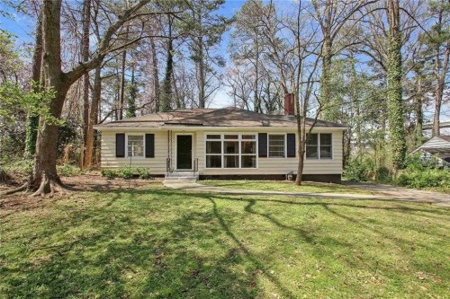 960 Lindridge Dr NE