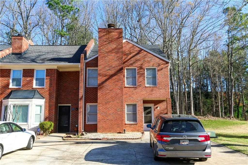 3141 Corner Oak Dr