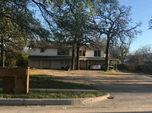 3104 Mecca St
