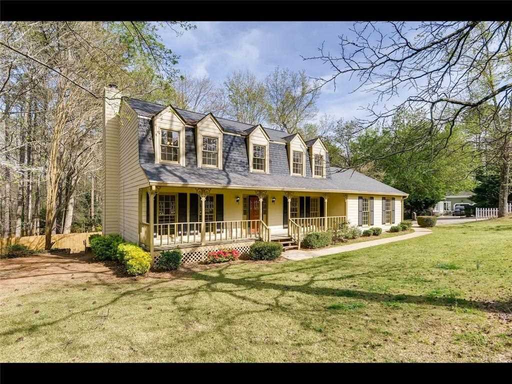 2253 Scotts Parkway