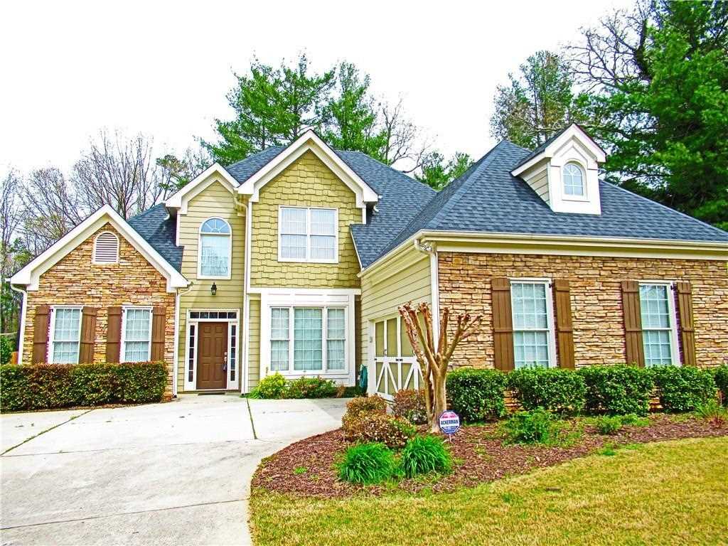 5570 Twelve Oaks Dr