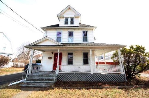 138 Johnson Ave