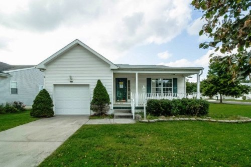 323 Chickory Trl
