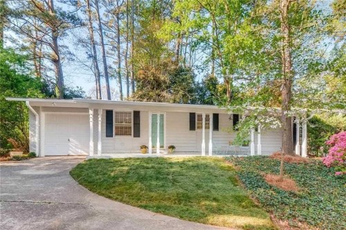 1502 Bubbling Creek Rd NE