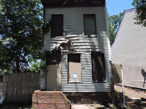 235 BREUNIG AVE