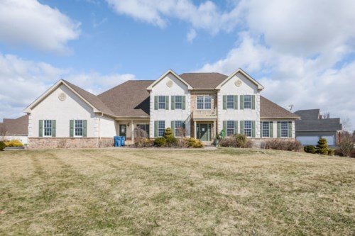 2 Avalon Ct