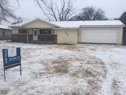1401 Whitehurst Ln