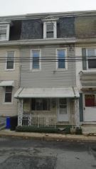 152 1/2 Lincoln St