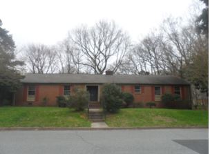56 Sweetbriar Dr