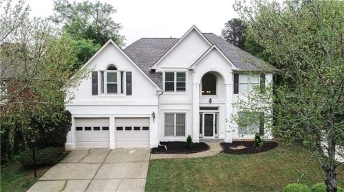 3999 Amberley Ln