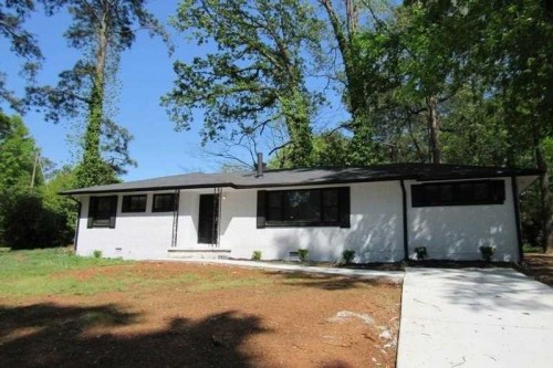 1422 Dennis Dr