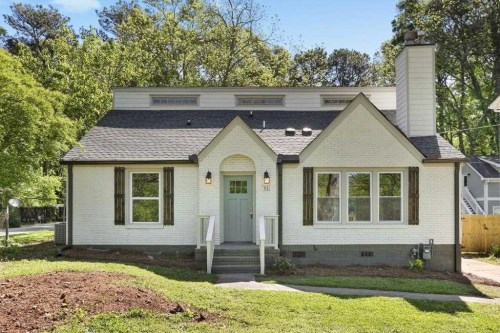 52 Spence Ave SE