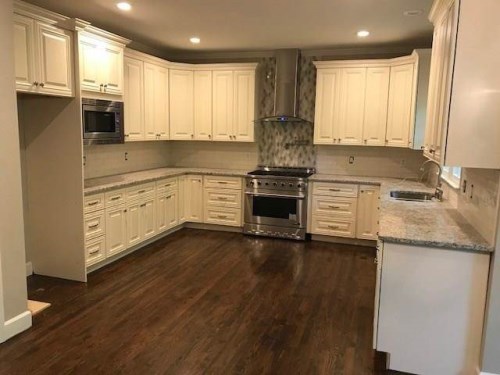 1603 Amberwood Ct