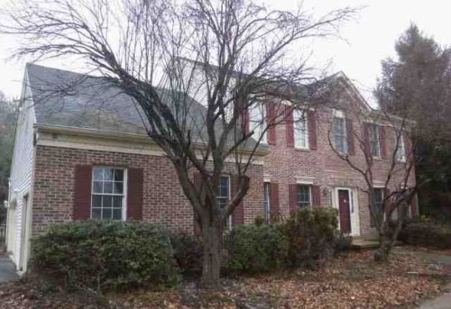 1 Glen Eagles Rd