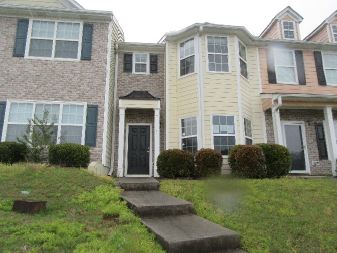 4568 Parkview Square