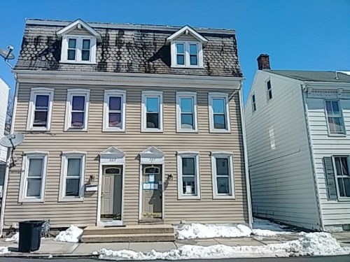 227 Park Pl