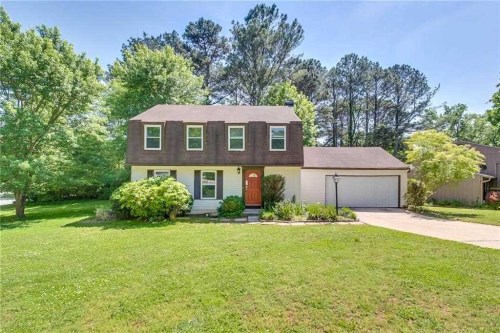 100 N Pond Ct