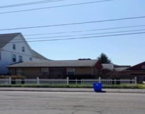 804 W Diamond Ave