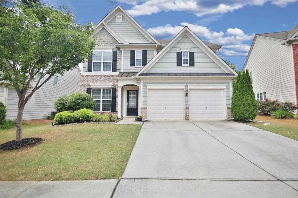 811 Poplar Terrace