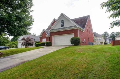 304 Trail Spring Ct