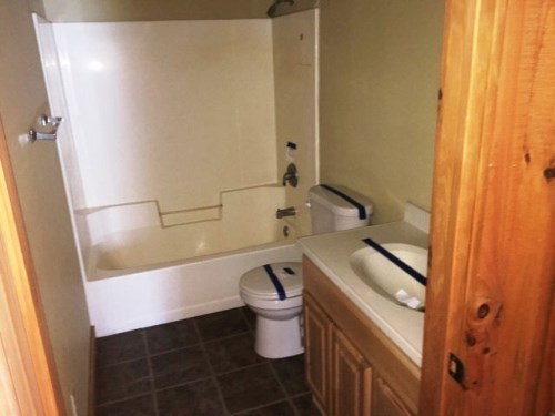 2840 27 7/8th Ave