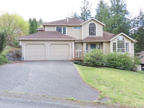 1823 NW Zephyr Ln