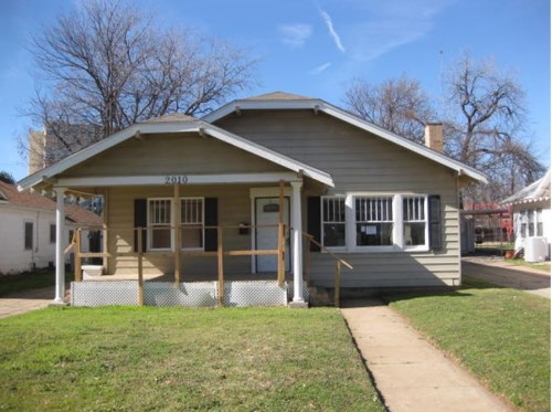 2010 Arthur St