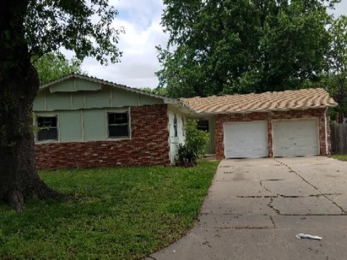 1500 N Melrose Ln