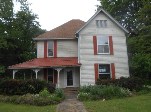 221 E Nashville St