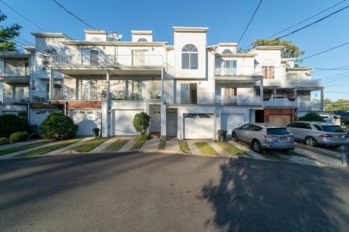 21 Gail Ct