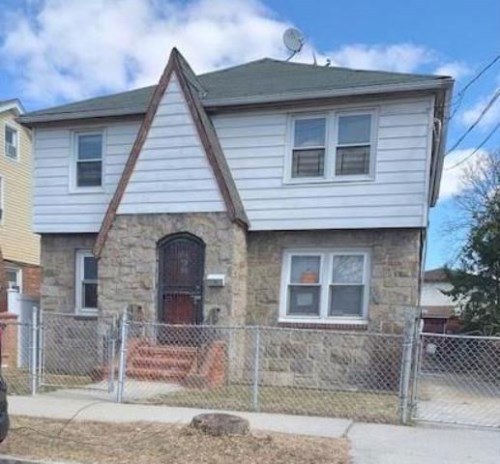 111-23 142nd St