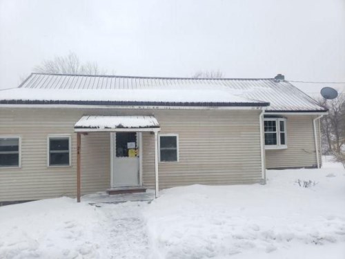 24 Gorman Ln