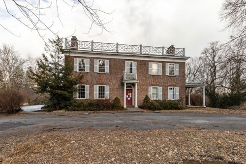 485 Loudon RD