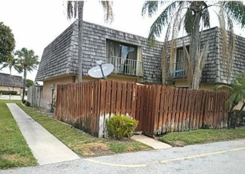 349 LAKE ARBOR DR