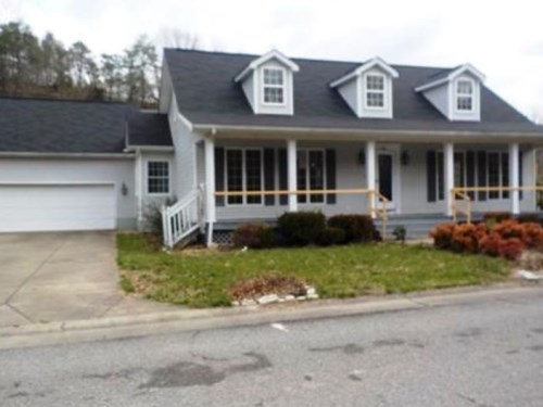 434 E Dorton Blvd