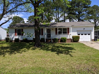 1908 Cedar Pt Cir