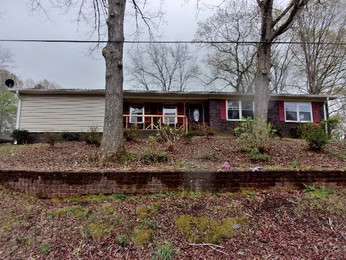 1100 Chatwood Dr