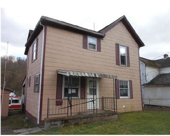 250 W Main St