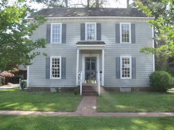 113 Salem Ct