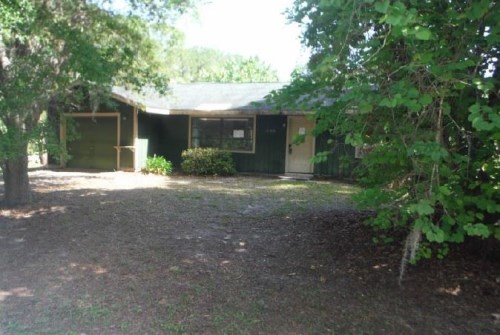 18300 Dakota Ave