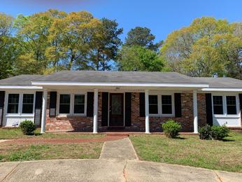 521 Chatsworth Dr